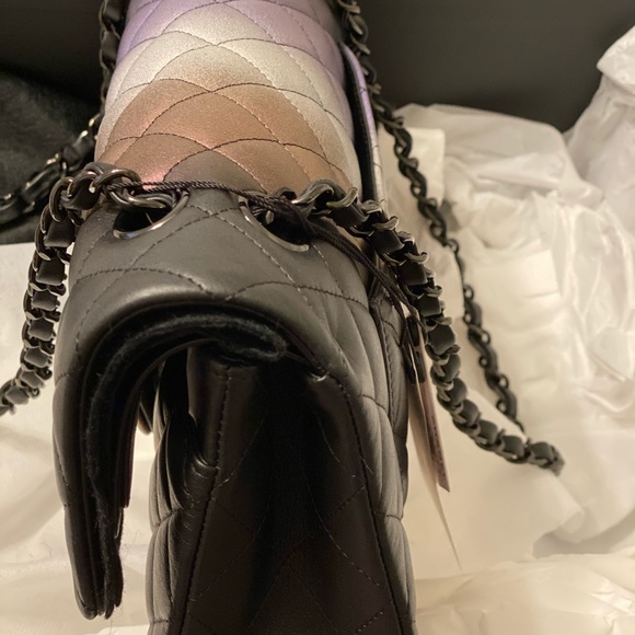 Chanel 21A Classic Flap Bag Ombre Black Limited Edition - Picture 3 of 9